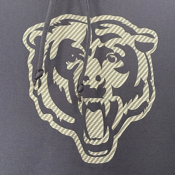 GUC Nike Therma fit hoodie Medium. Bear graphic front and sleeve Kangaroo pocket - Picture 2 of 10